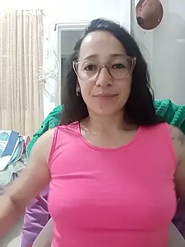 emilypoppy3 online show from May 2026 10:15:02 PM