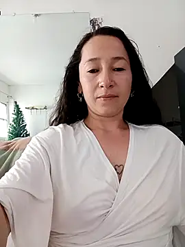 emilypoppy3 online show from December 2025 08:54:01 PM