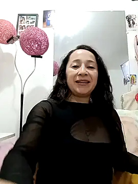 emilypoppy3 online show from November 2025 02:12:02 AM
