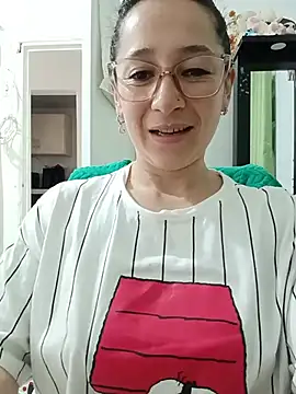 Snapshot of emilypoppy3 chatting on July 2026 04:18:01 PM emilypoppy3 online show from July 2026 04:18:01 PM