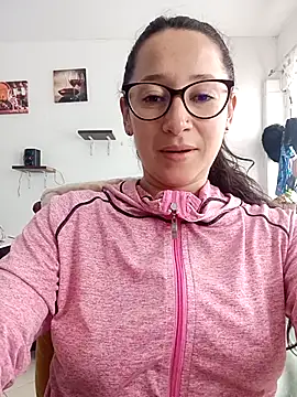 emilypoppy3 online show from February 2026 06:19:02 PM