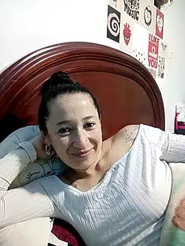 emilypoppy3 online show from September 2025 12:55:01 PM