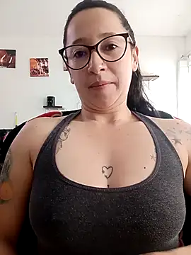 emilypoppy3 online show from March 2026 08:46:02 PM