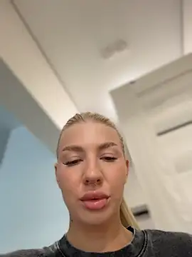 NewLale online show from April 2026 02:58:01 AM