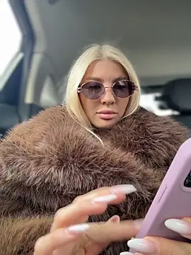 NewLale online show from April 2026 03:35:01 AM