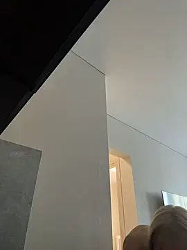 Snapshot of NewLale chatting on February 2026 03:17:01 AM NewLale online show from February 2026 03:17:01 AM