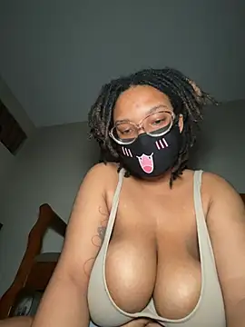SamiTsunami online show from February 2025 12:12:01 PM