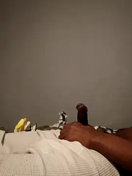 Maastercumm online show from December 2025 07:00:02 AM