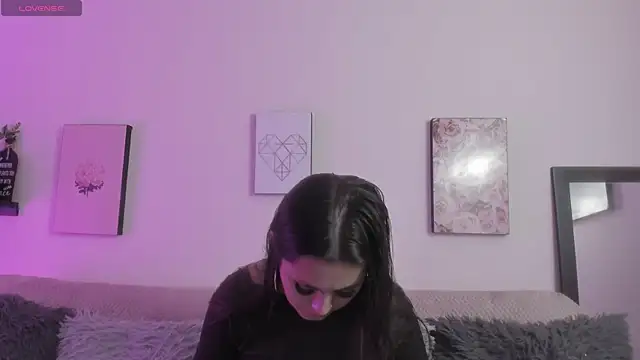 Snapshot of Murieel_69 chatting on October 2025 06:53:01 PM Murieel 69 online show from October 2025 06:53:01 PM