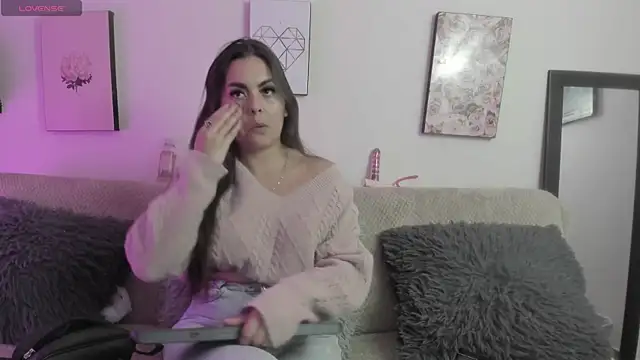 Snapshot of Murieel_69 chatting on November 2025 09:59:02 PM Murieel 69 online show from November 2025 09:59:02 PM