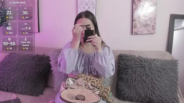 Snapshot of Murieel_69 chatting on October 2025 07:26:01 PM Murieel 69 online show from October 2025 07:26:01 PM