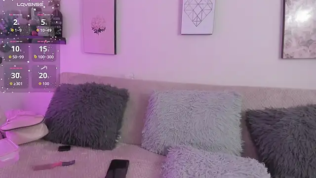 Snapshot of Murieel_69 chatting on October 2025 08:31:01 PM Murieel 69 online show from October 2025 08:31:01 PM