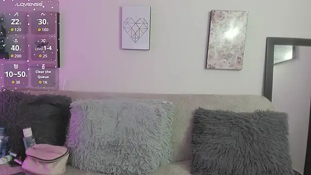 Snapshot of Murieel_69 chatting on October 2025 08:00:01 PM Murieel 69 online show from October 2025 08:00:01 PM