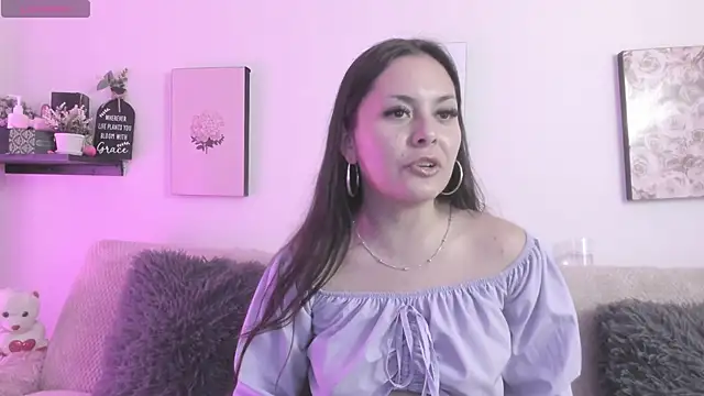 Snapshot of Murieel_69 chatting on September 2025 09:09:01 PM Murieel 69 online show from September 2025 09:09:01 PM