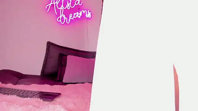 alisiadreams22 online show from March 2025 04:05:02 PM