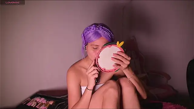 IsabellaFerreiraa online show from May 2026 01:06:01 PM