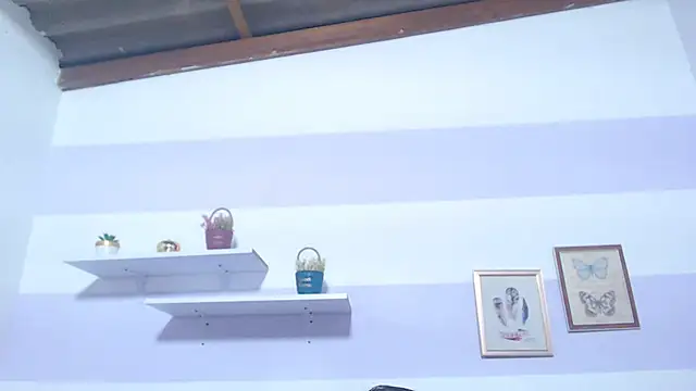 kimberlyvega online show from November 2025 06:19:01 PM