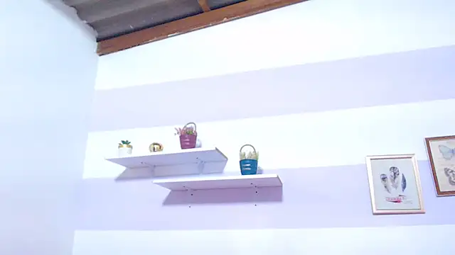 kimberlyvega online show from March 2026 06:18:02 PM