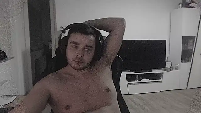 SharkLuigi online show from January 2026 11:11:02 PM