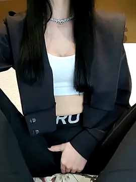 Melody87 online show from February 2026 01:53:01 PM