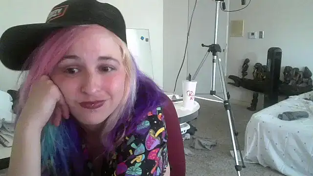 Snapshot of Butterfly876 chatting on February 2025 06:01:01 PM Butterfly876 online show from February 2025 06:01:01 PM