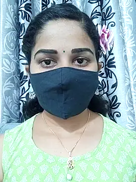 Snapshot of Angleannie chatting on September 2025 01:07:02 PM Angleannie online show from September 2025 01:07:02 PM