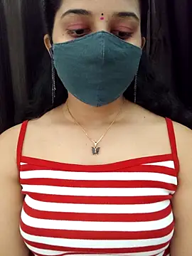 Angleannie online show from May 2026 06:13:01 PM