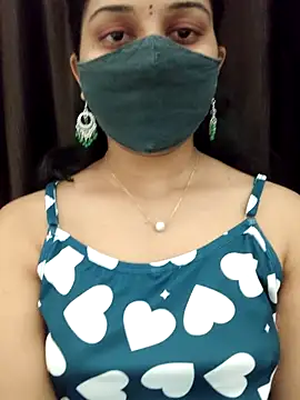 Angleannie online show from May 2026 01:07:01 PM