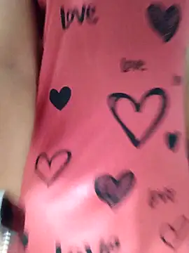 Angleannie online show from April 2026 06:47:01 PM