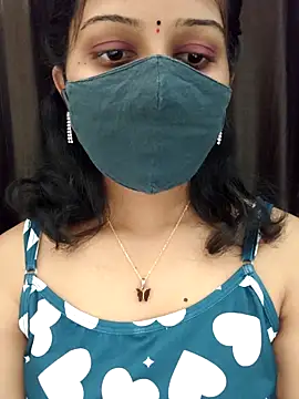 Angleannie online show from April 2026 06:03:02 PM