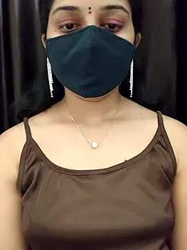 Angleannie online show from May 2026 07:34:01 PM