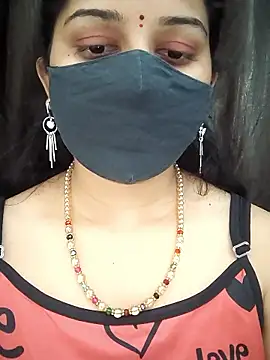 Snapshot of Angleannie chatting on January 2026 06:48:02 PM Angleannie online show from January 2026 06:48:02 PM