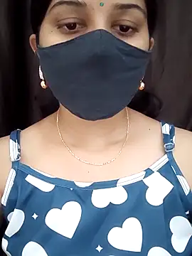 Snapshot of Angleannie chatting on November 2025 01:01:01 PM Angleannie online show from November 2025 01:01:01 PM