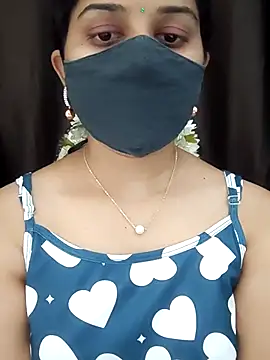 Snapshot of Angleannie chatting on January 2026 04:32:01 PM Angleannie online show from January 2026 04:32:01 PM