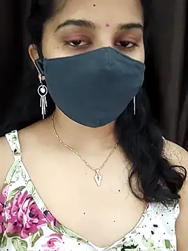 Snapshot of Angleannie chatting on December 2025 06:24:01 PM Angleannie online show from December 2025 06:24:01 PM