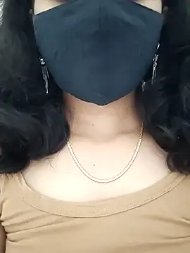 Snapshot of Angleannie chatting on October 2025 04:30:01 PM Angleannie online show from October 2025 04:30:01 PM