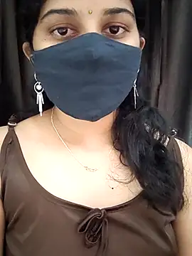 Snapshot of Angleannie chatting on November 2025 05:24:01 PM Angleannie online show from November 2025 05:24:01 PM