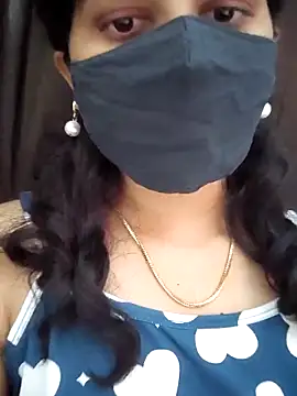 Snapshot of Angleannie chatting on December 2025 04:09:02 PM Angleannie online show from December 2025 04:09:02 PM