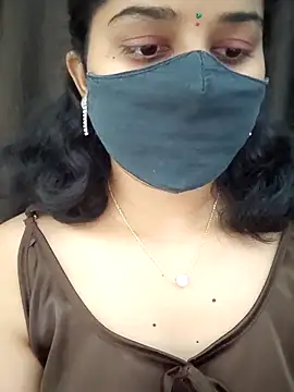 Snapshot of Angleannie chatting on February 2026 06:04:02 PM Angleannie online show from February 2026 06:04:02 PM