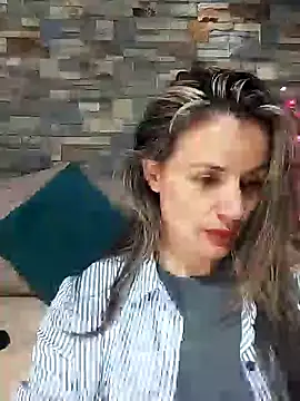 Snapshot of sweetfantasyy69 chatting on December 2024 03:38:02 PM sweetfantasyy69 online show from December 2024 03:38:02 PM