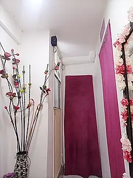 sweetfantasyy69 online show from February 2026 02:45:01 AM