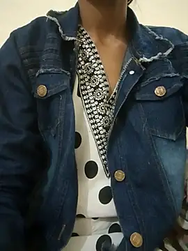 Snapshot of Kumkum_36 chatting on February 2026 04:42:01 AM Kumkum 36 online show from February 2026 04:42:01 AM