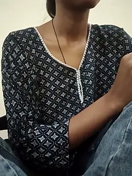 Snapshot of Kumkum_36 chatting on November 2025 04:39:02 AM Kumkum 36 online show from November 2025 04:39:02 AM