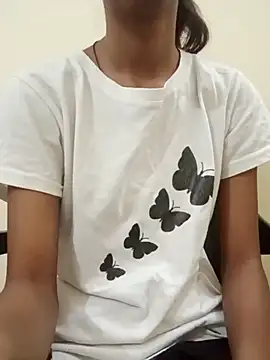 Snapshot of Kumkum_36 chatting on October 2025 04:33:02 AM Kumkum 36 online show from October 2025 04:33:02 AM