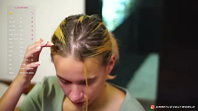 daughter of Ronaldo online show from November 2025 01:53:01 AM