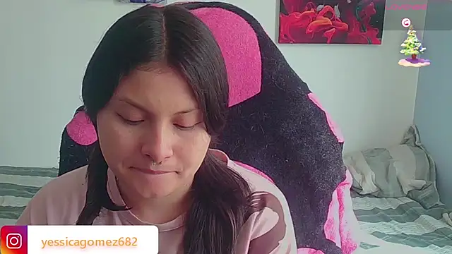 jessica gomez online show from October 2025 01:23:01 PM