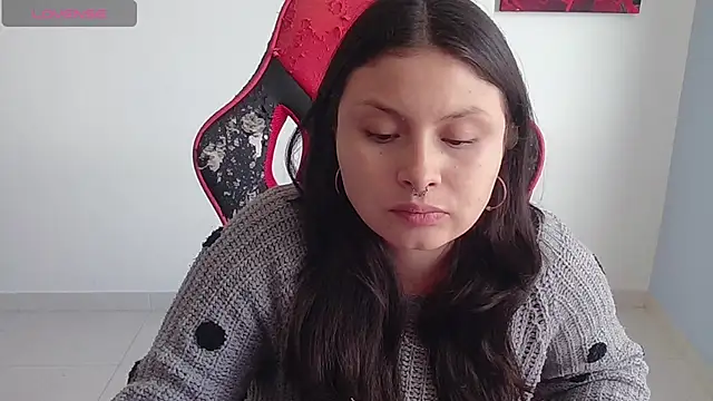 jessica gomez online show from October 2025 09:18:02 PM