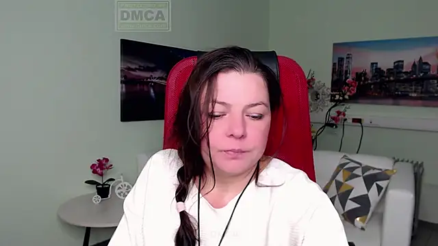 Lily flower7 online show from December 2025 05:06:01 AM