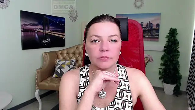 Snapshot of Lily_flower7 chatting on June 2026 05:23:01 AM Lily flower7 online show from June 2026 05:23:01 AM