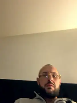 Guitccch online show from January 2026 12:59:01 AM